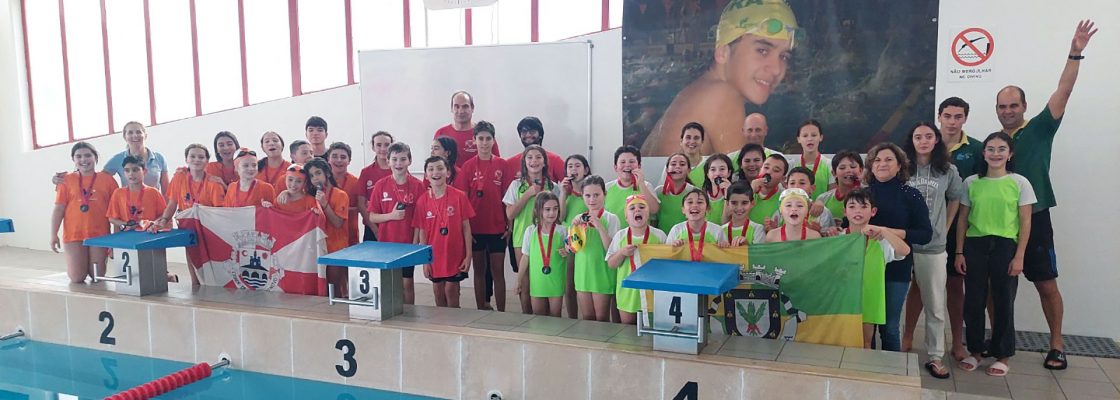 Escola de Natação da Câmara Municipal de Mora organiza o festival em homenagem a Duarte Pires